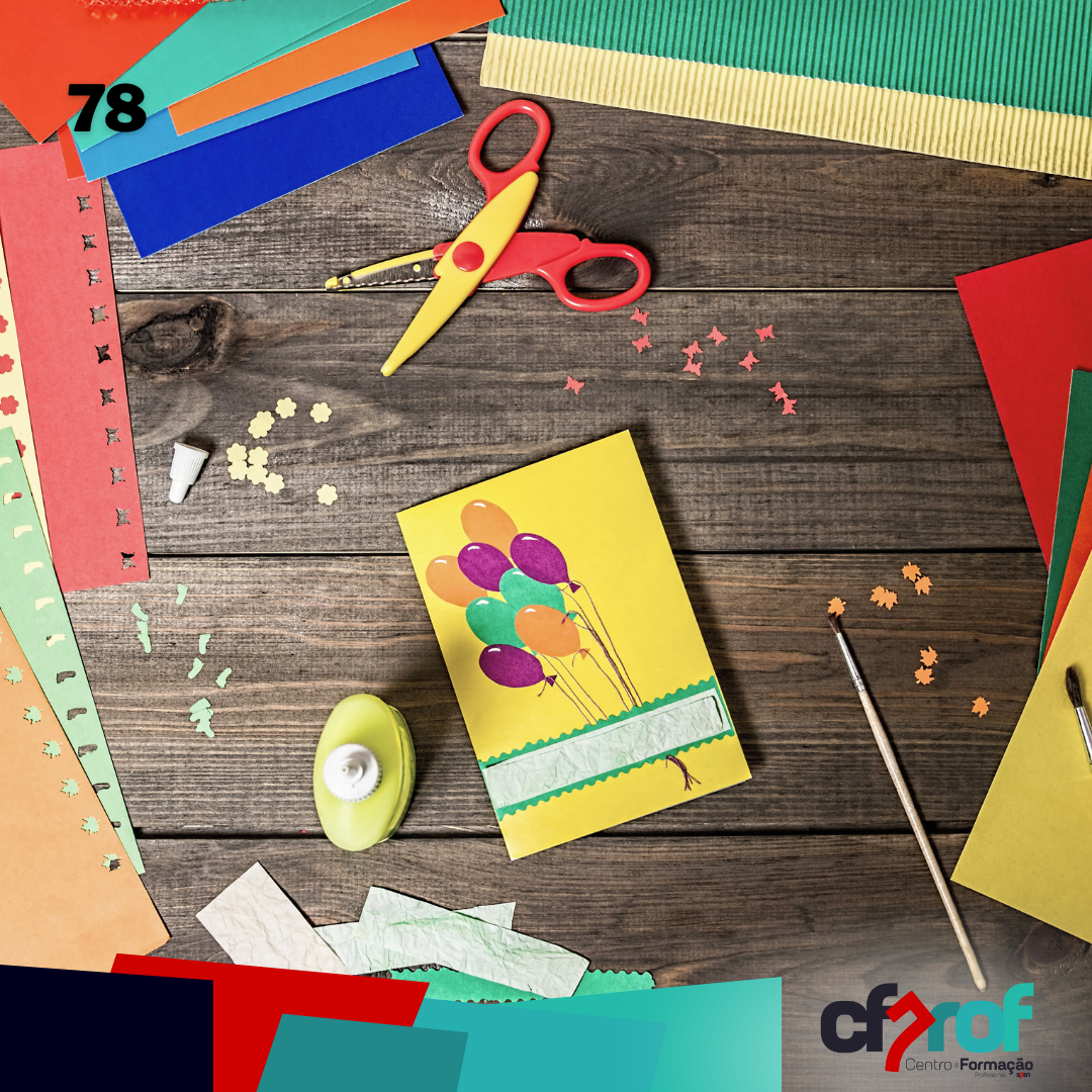 78 - CARTÕES FESTIVOS COM CARIMBOS E FURADORES - (Regime E-learning)