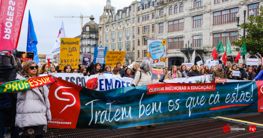 Professores em greve a partir de hoje porque o governo foge à resolução dos problemas