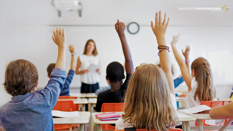 A valorização da carreira docente como solução para a falta de professores